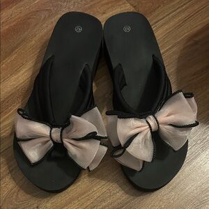 Chic Black and Light Pink Women's Sandals with Bow